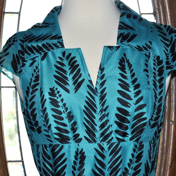 Kay Unger of New York Teal & Black Silk Dress With Black Belt - Picture 3 of 8